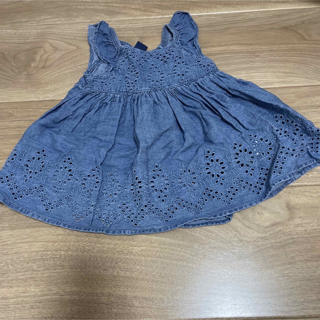 babyGAP(ベビーギャップ)のワンピース70 キッズ/ベビー/マタニティのベビー服(~85cm)(ワンピース)の商品写真