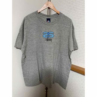 ステューシー(STUSSY)の90s〜00s『stussy』Tシャツ　赤青タグ　USA製　オールドステューシー(Tシャツ/カットソー(半袖/袖なし))