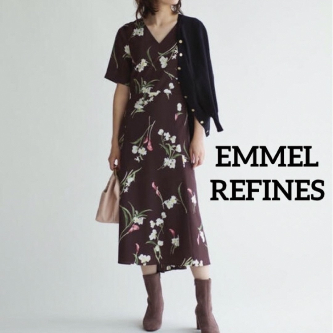 EMMEL REFINES(エメルリファインズ)のエメルリファインズ　美品　花柄ワンピース　Vネック　ブラウン　ロングワンピース レディースのワンピース(ロングワンピース/マキシワンピース)の商品写真