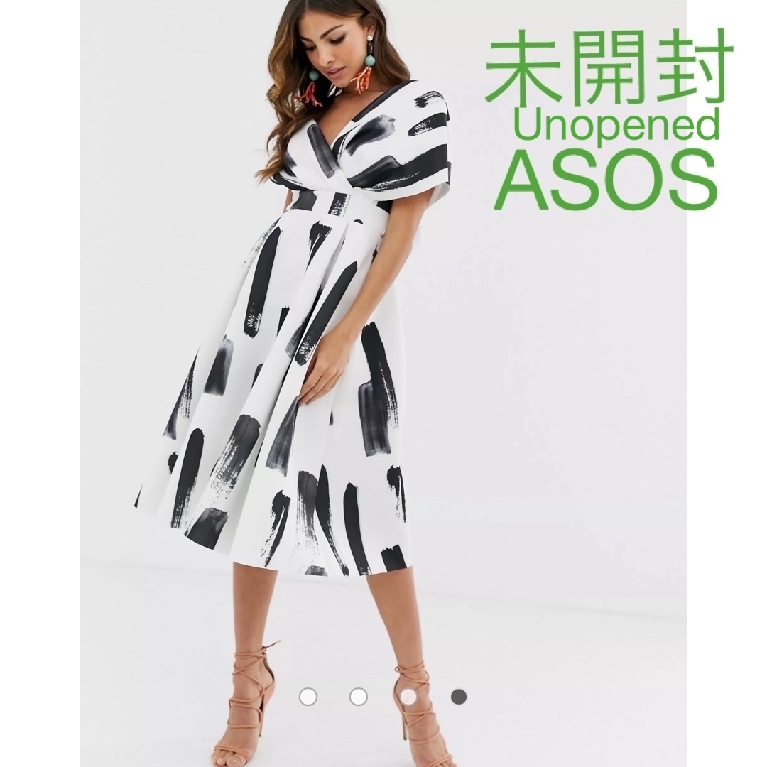 asos(エイソス)の【未開封】　ASOS オフショルダー　ドレス　モノクロ　フォーマル レディースのフォーマル/ドレス(ミディアムドレス)の商品写真