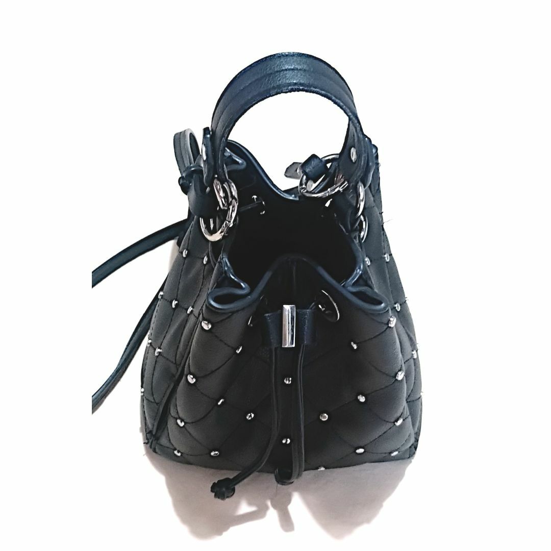 ZARA(ザラ)のZARA スタッズ ステッチ2WAY巾着バケットバッグ 美品 レディースのバッグ(ショルダーバッグ)の商品写真