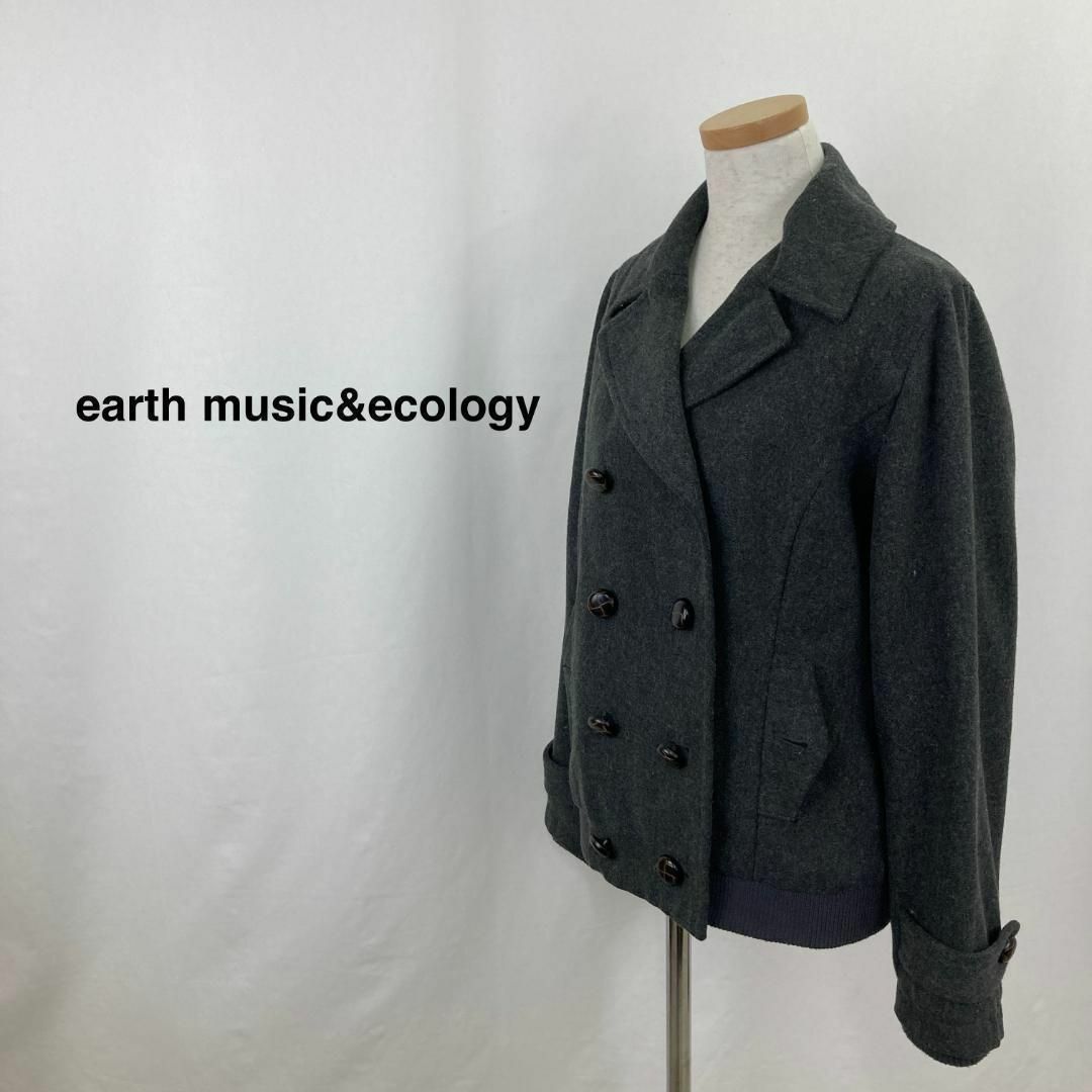 earth music & ecology(アースミュージックアンドエコロジー)のアースミュージック＆エコロジー ショートブルゾンコート ダークグレー レディース レディースのジャケット/アウター(ブルゾン)の商品写真