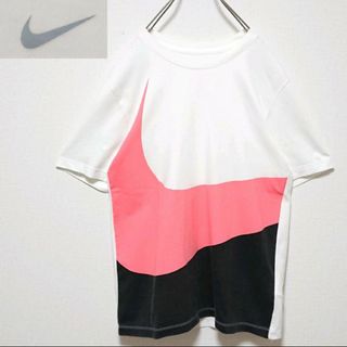 ナイキ(NIKE)のナイキ ビック スウッシュ ロゴ ホワイト 半袖 Tシャツ(Tシャツ/カットソー(半袖/袖なし))