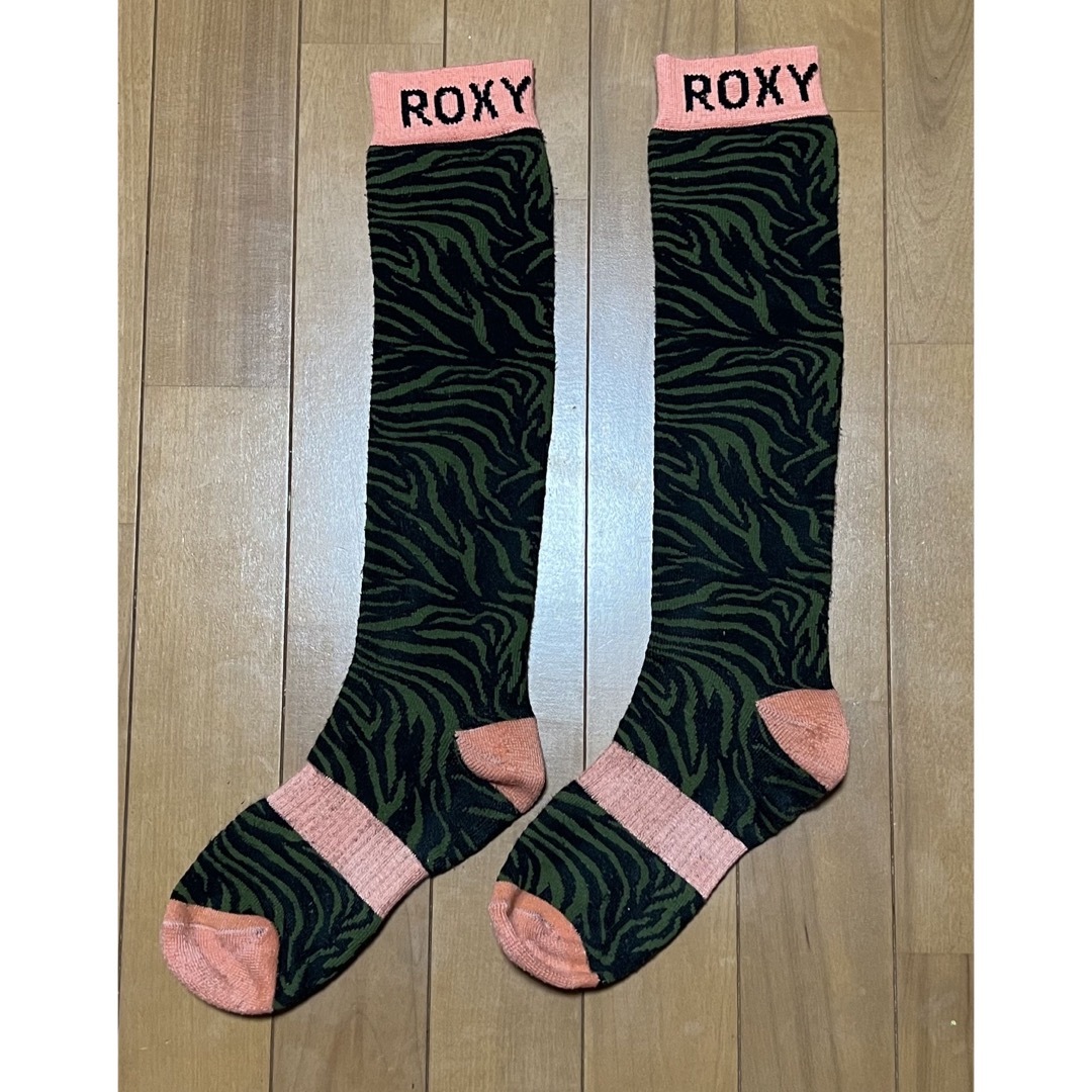 Roxy(ロキシー)のロキシー ROXY スノボ 5点 ゴーグル グローブ ビーニー 靴下 ネック スポーツ/アウトドアのスノーボード(アクセサリー)の商品写真