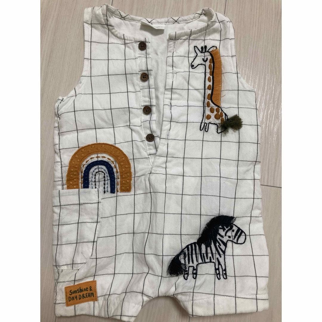 NEXT(ネクスト)のNext baby ショートオール　0-3m キッズ/ベビー/マタニティのベビー服(~85cm)(ロンパース)の商品写真