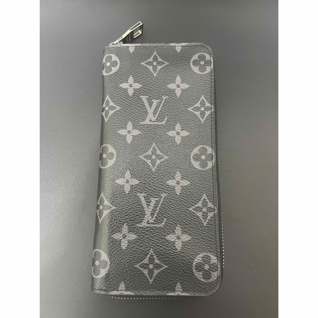 LOUIS VUITTON(ルイヴィトン)の超美品 ルイヴィトン エクリプス ジッピーウォレット ヴェルティカル メンズのファッション小物(長財布)の商品写真