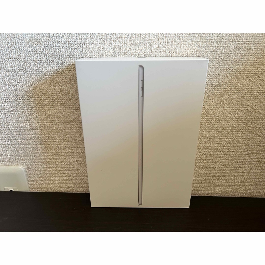 Apple(アップル)のiPad9 64GB 箱 充電器 ケーブル 本体無し 全て純正品 スマホ/家電/カメラのPC/タブレット(その他)の商品写真