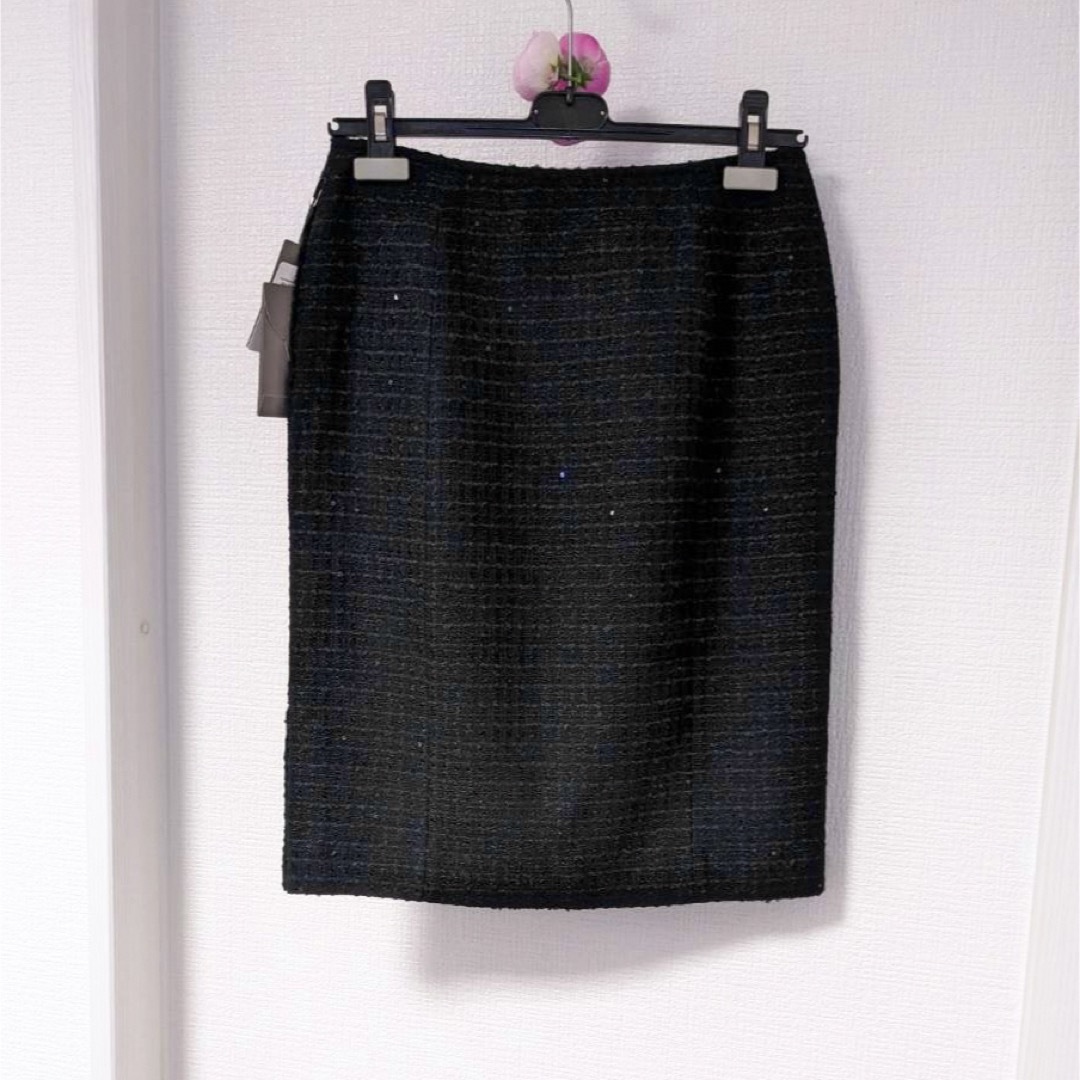 Karl Lagerfeld(カールラガーフェルド)のカールラガーフェルド❤️新品❤️春夏ツィードスカート黒セットアップ可♪40 レディースのフォーマル/ドレス(スーツ)の商品写真