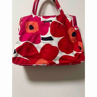 マリメッコ(marimekko)のマリメッコ　marimekko ウニッコ　トートバッグ　レッド(トートバッグ)