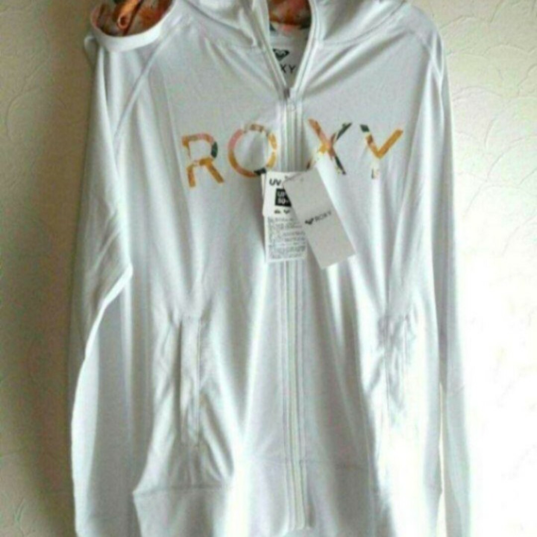 Roxy(ロキシー)のラッシュガード　パーカー　新品　ROXY レディースの水着/浴衣(水着)の商品写真