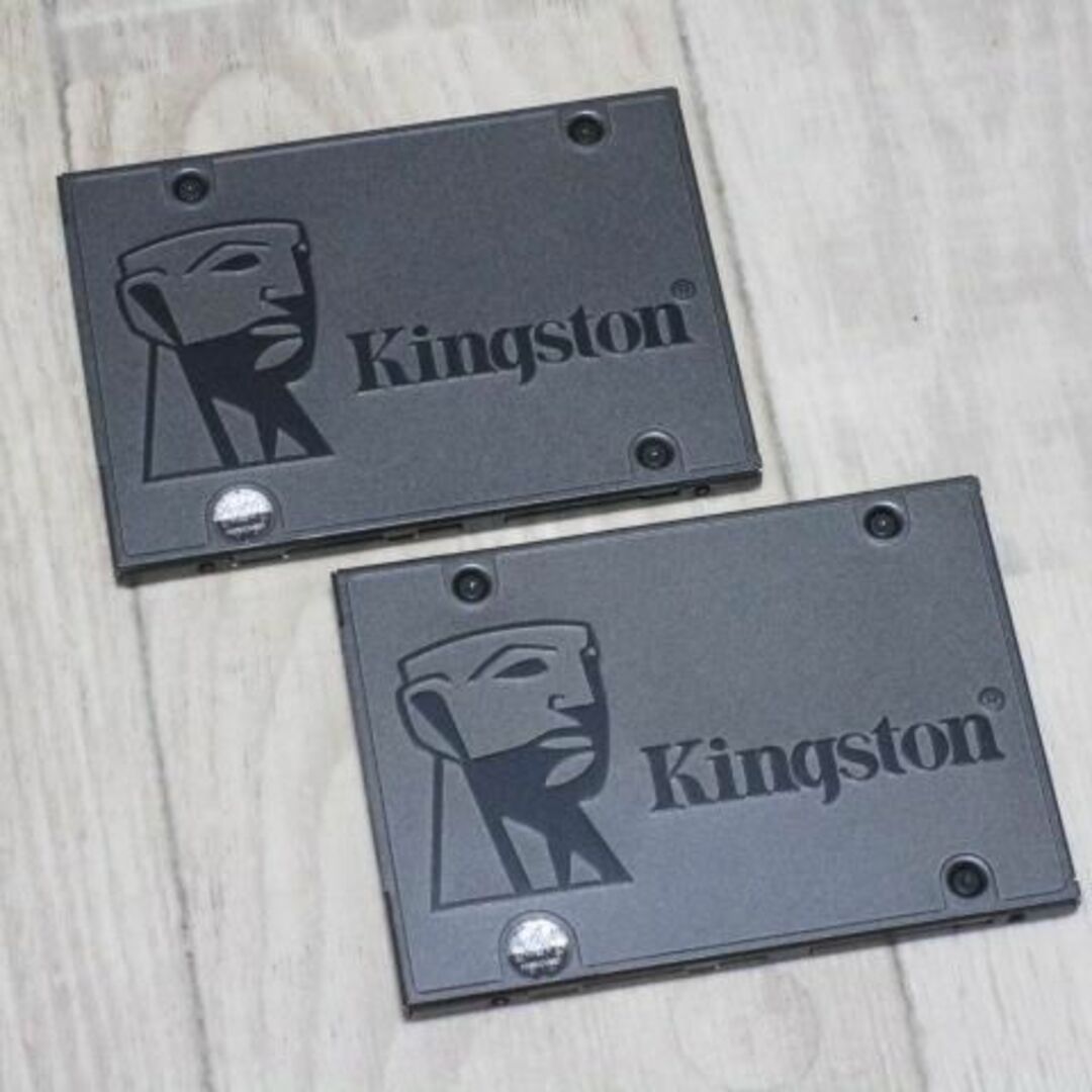 Kingston(キングストン)のKingston 2.5インチ SATA SSD 256GB 2個セット スマホ/家電/カメラのPC/タブレット(PCパーツ)の商品写真