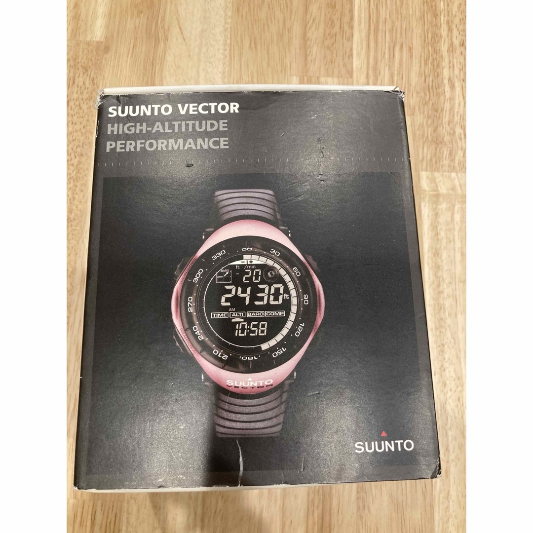 SUUNTO(スント)のSUUNTO VECTOR ピンク スント ベクター コア レガッタ メンズの時計(腕時計(デジタル))の商品写真