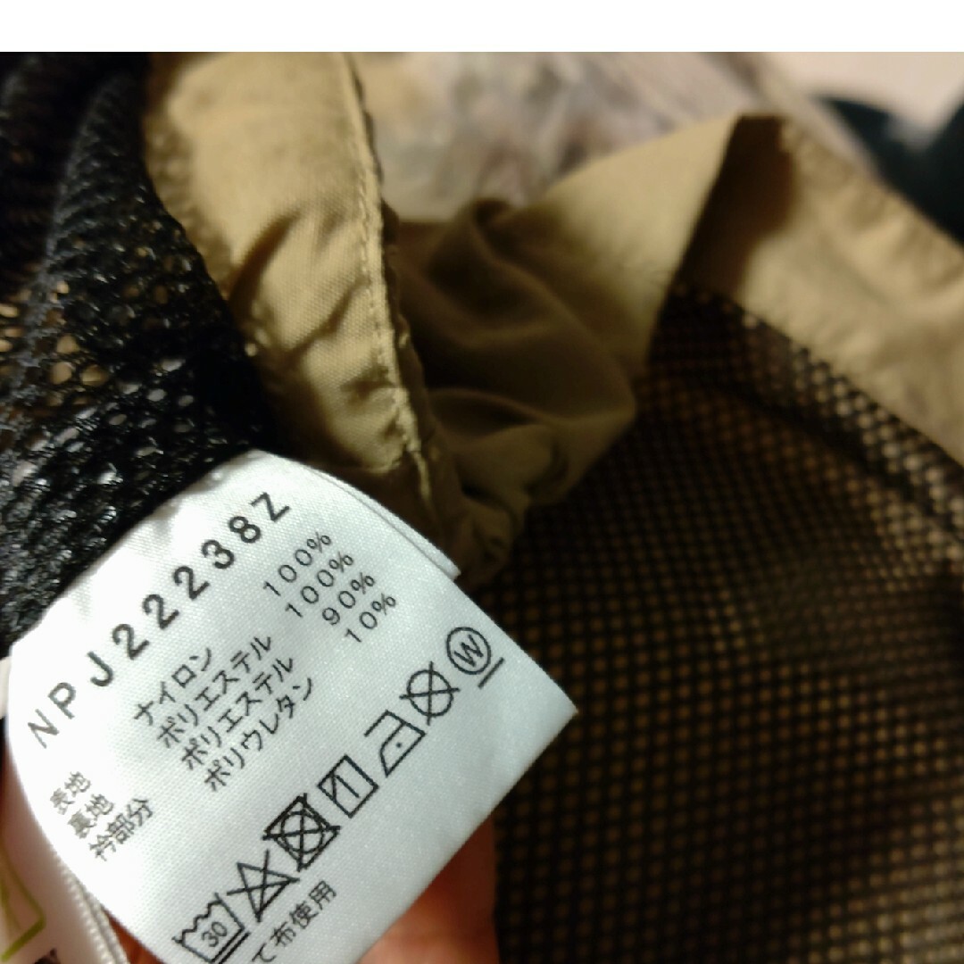 THE NORTH FACE(ザノースフェイス)のused ノースフェイストラックジャケット150 ケルプタン ベージュ キッズ/ベビー/マタニティのキッズ服男の子用(90cm~)(ジャケット/上着)の商品写真