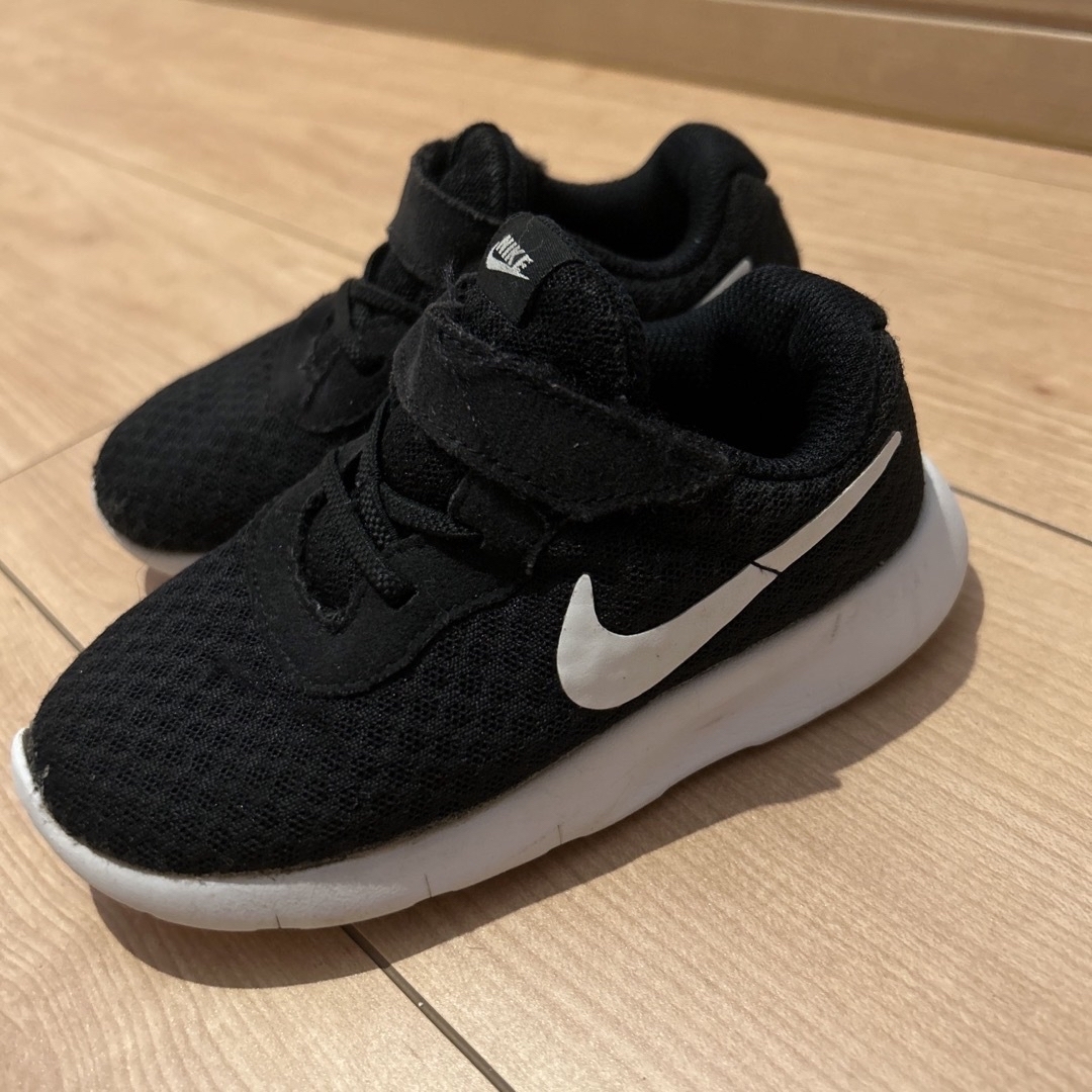 NIKE(ナイキ)のNIKEシューズ キッズ/ベビー/マタニティのベビー靴/シューズ(~14cm)(スニーカー)の商品写真