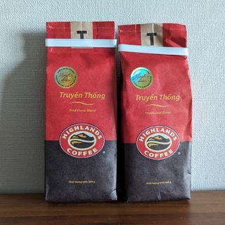 ベトナムコーヒー（200g✕2袋）HIGHLANDS COFFEE(コーヒー)