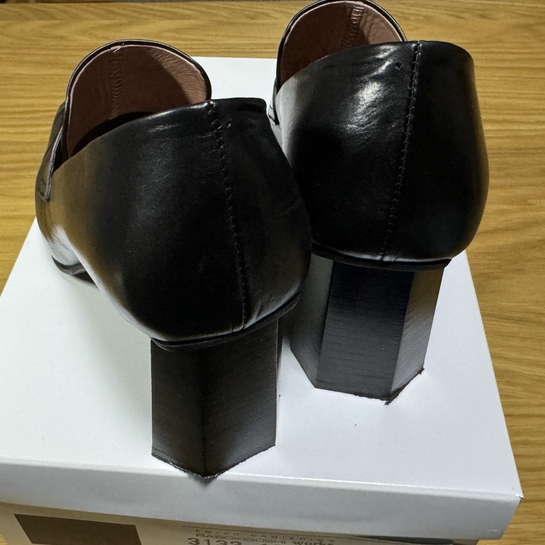 RABOKIGOSHI works(ラボキゴシワークス)のラボキゴシワークス 22.5cm ヒール7cm本革ローファーパンプス （黒） レディースの靴/シューズ(ローファー/革靴)の商品写真
