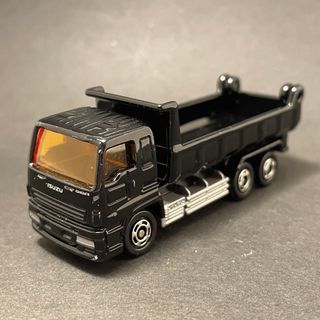 タカラトミー(Takara Tomy)の【非売品】トミカ いすゞ ギガ ダンプカー 黒(ミニカー)