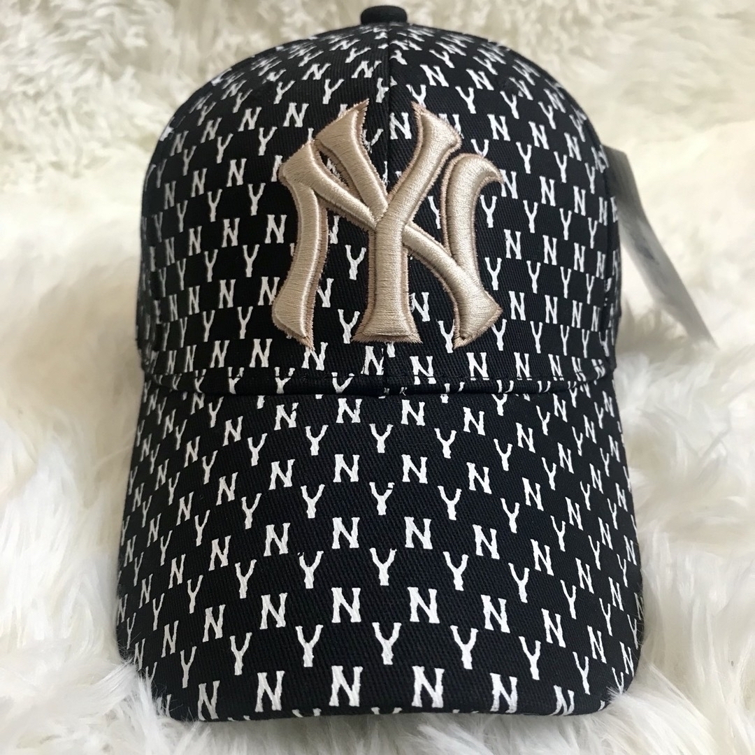 MLB(メジャーリーグベースボール)のMLB Korea NY Monogram YANKEES Curve cap メンズの帽子(キャップ)の商品写真