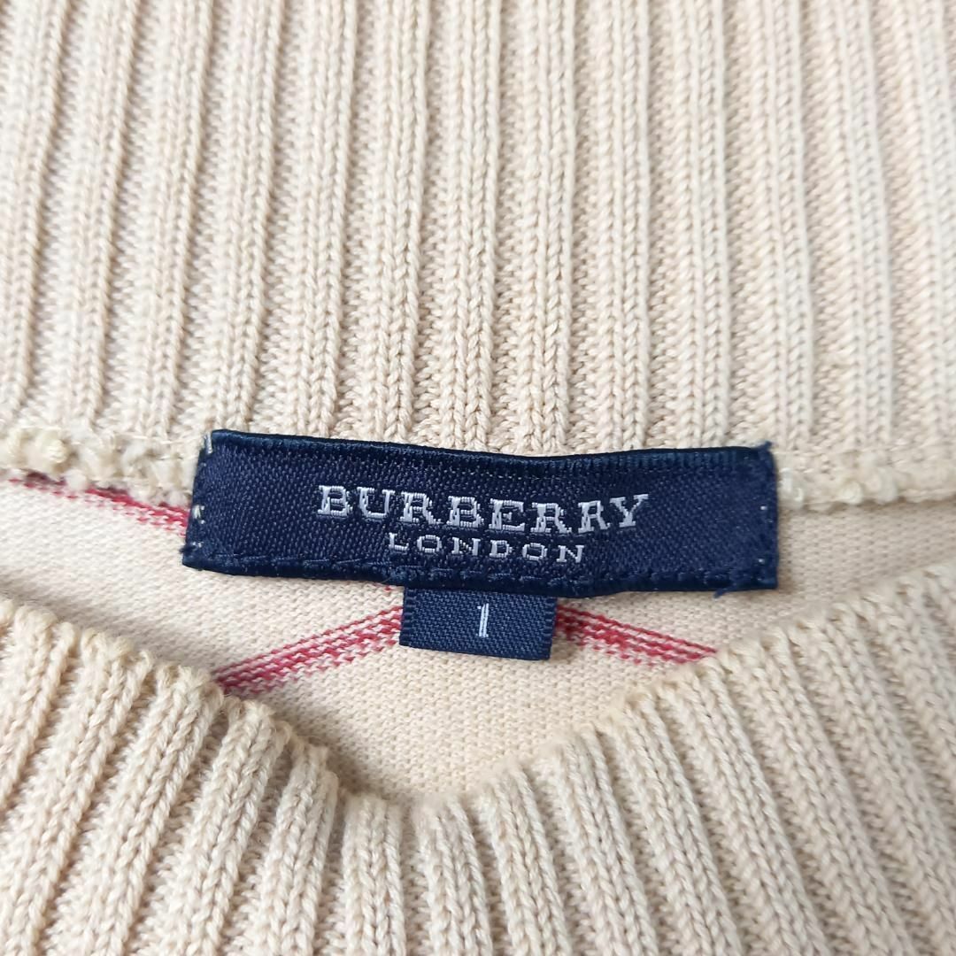 BURBERRY(バーバリー)のバーバリーロンドン　ノバチェック　ニットソー　ホースロゴ刺繍　ベージュ　サイズ1 レディースのトップス(ニット/セーター)の商品写真