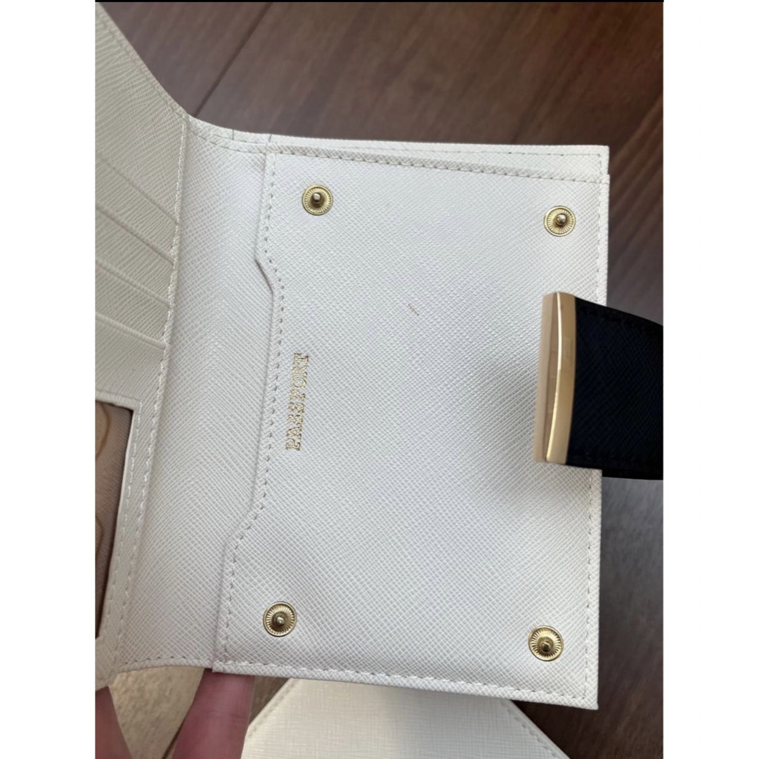 ZARA(ザラ)の美品★ZARA バイカラーウォレット 大容量 二つ折り レディースのファッション小物(財布)の商品写真