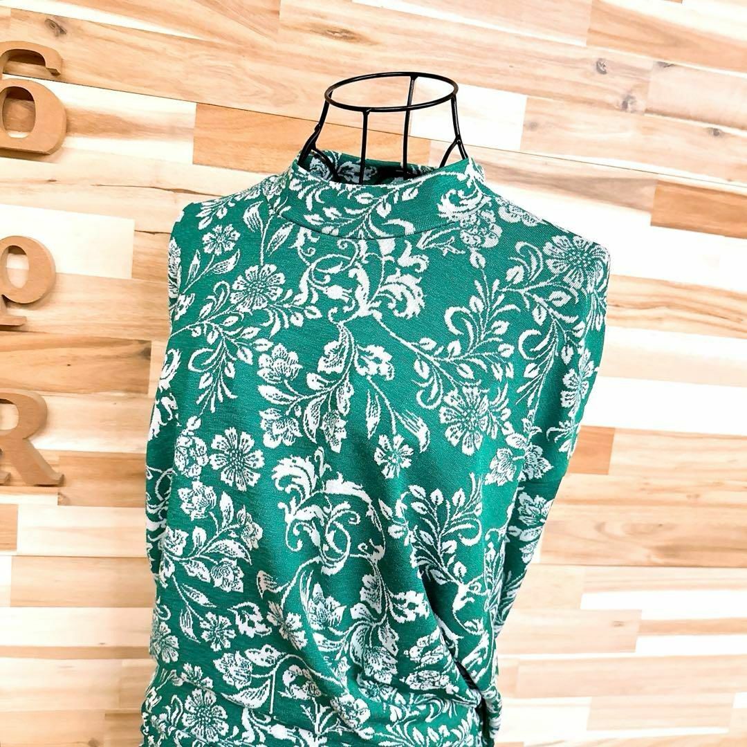 ZARA - 【ザラ】ボリューム◎ ボタニカル 花柄 ジャガード 長袖 ZARA - 【ザラ】ボリューム◎ ボタニカル 花柄 ジャガード 長袖
