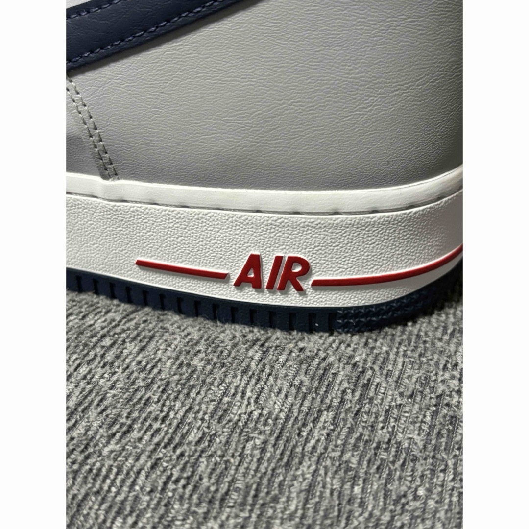 NIKE(ナイキ)のNIKE AIR FORCE 1 HI QS /"New England" レディースの靴/シューズ(スニーカー)の商品写真