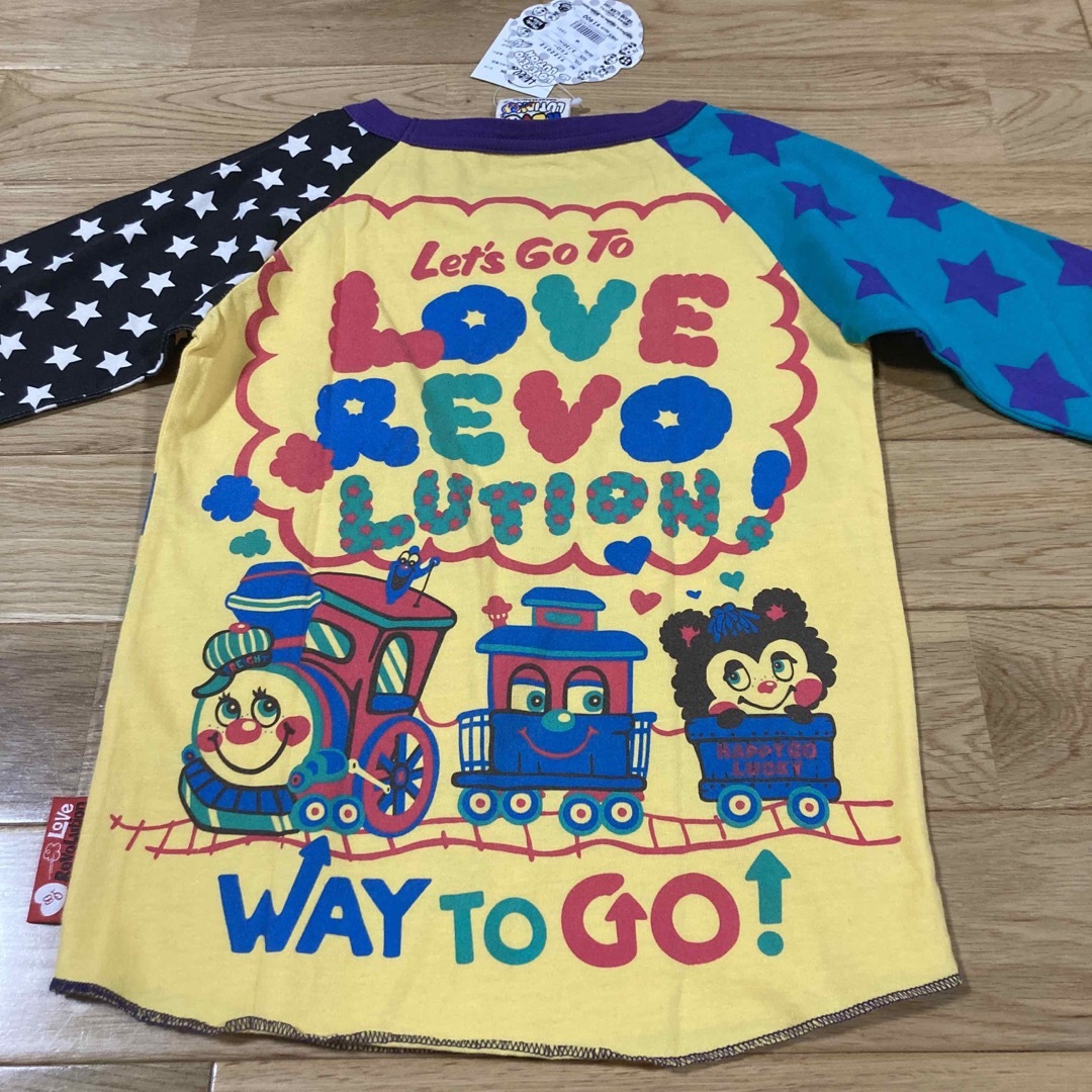 LOVE REVOLUTION(ラブレボリューション)のラブレボ　ラブレボリューション　ロンT キッズ/ベビー/マタニティのキッズ服男の子用(90cm~)(Tシャツ/カットソー)の商品写真