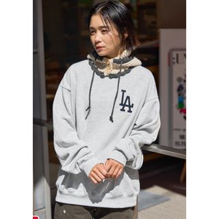 フリークスストア(FREAK'S STORE)のMLB × FREAK’S STORE MLB LA裏起毛クルーネックスウェット(トレーナー/スウェット)