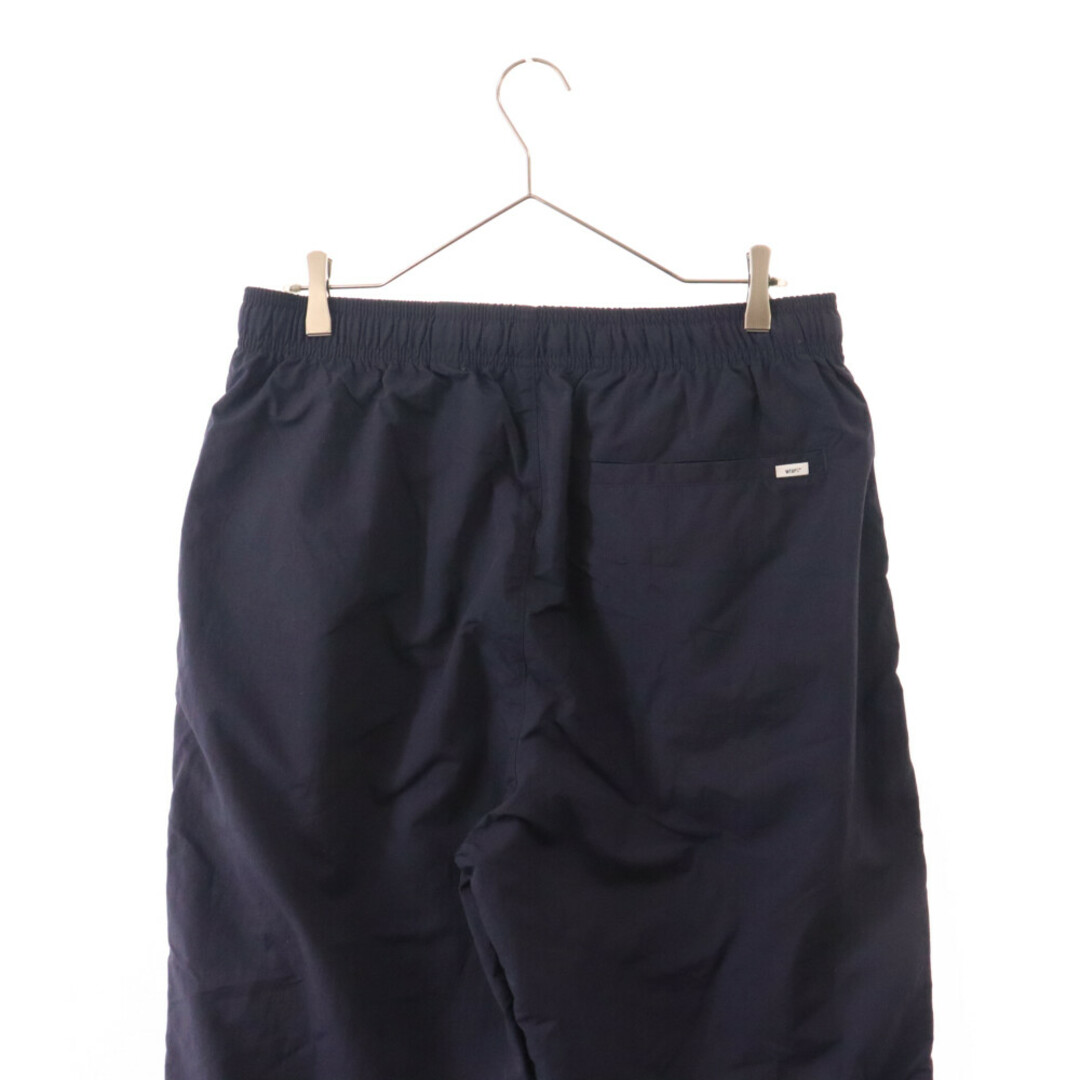 W)taps(ダブルタップス)のWTAPS ダブルタップス 23SS PITCH TROUSERS ナイロントラックパンツ 231BRDT-PTM01 ネイビー メンズのパンツ(その他)の商品写真