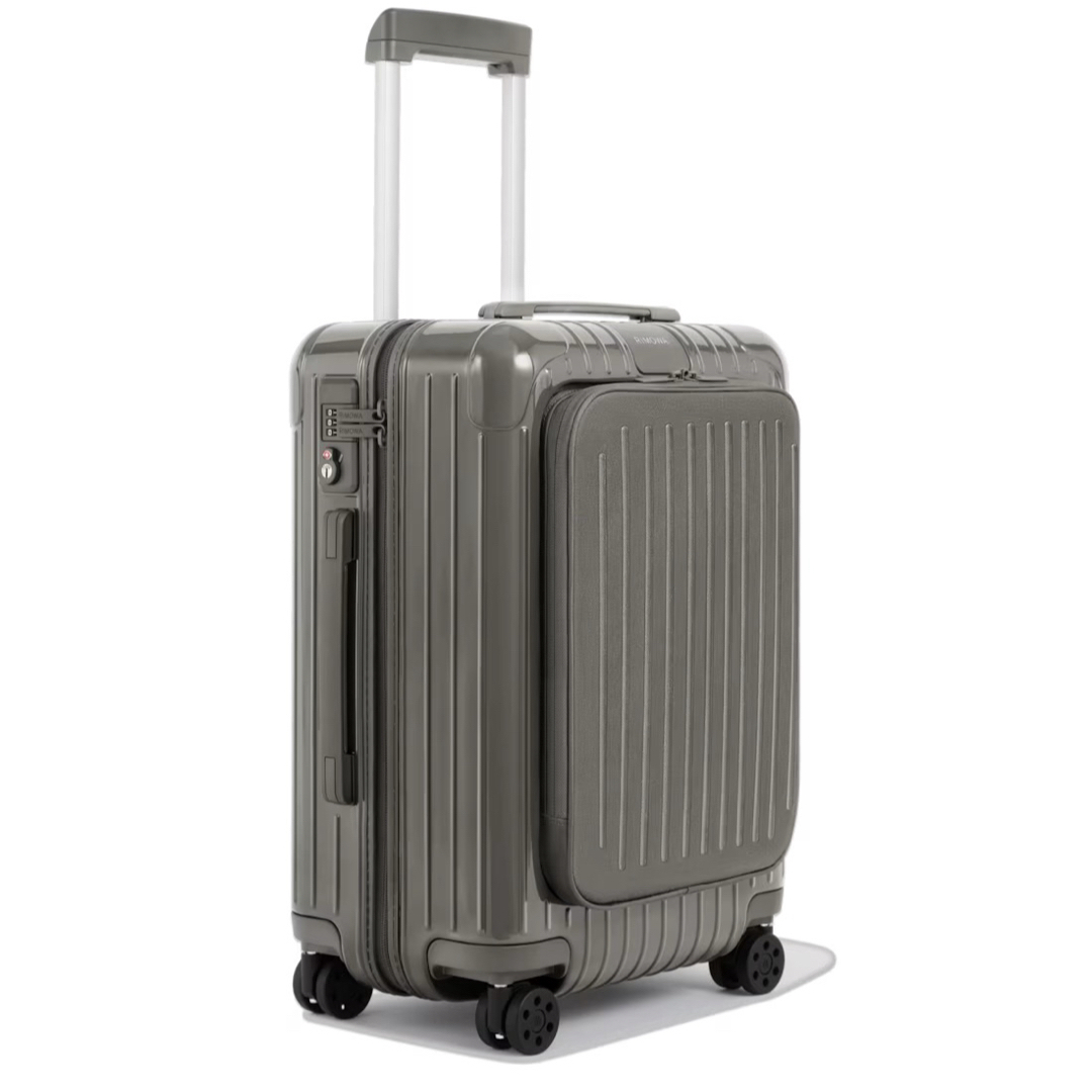 RIMOWA(リモワ)のRIMOWA リモワ Essential Sleeve 37L 機内持ち込み インテリア/住まい/日用品の日用品/生活雑貨/旅行(旅行用品)の商品写真