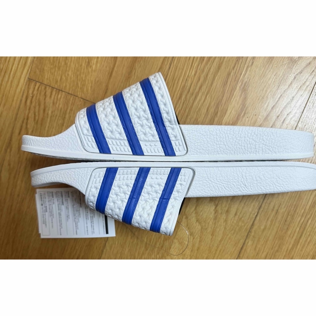 adidas(アディダス)のadidas アディダス　アディレッタ / ADILETTE 26.5cm メンズの靴/シューズ(サンダル)の商品写真