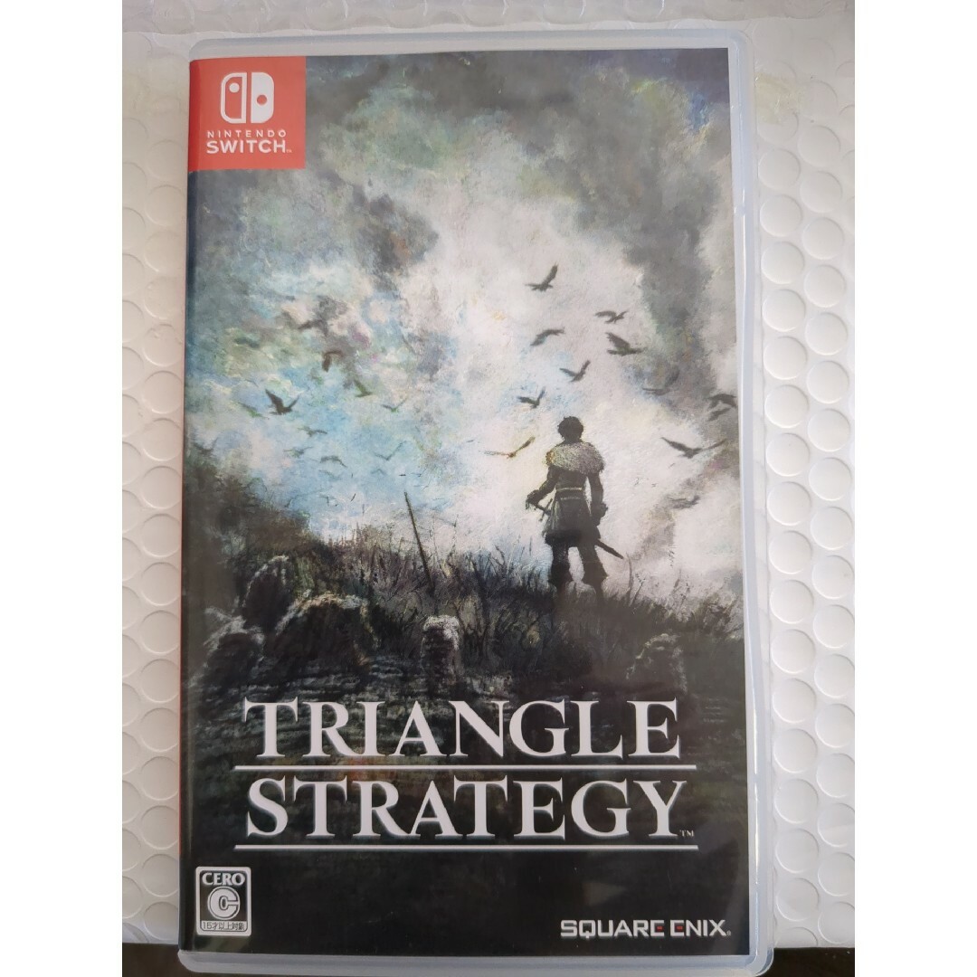 TRIANGLE STRATEGY（トライアングルストラテジー） エンタメ/ホビーのゲームソフト/ゲーム機本体(家庭用ゲームソフト)の商品写真