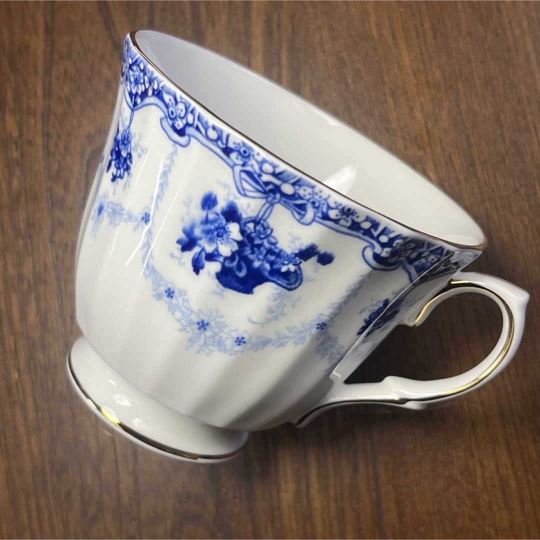 WEDGWOOD(ウェッジウッド)の英国　ダチェス　カップソーサー  ジェヌヴィエーブ　未使用品 インテリア/住まい/日用品のキッチン/食器(グラス/カップ)の商品写真