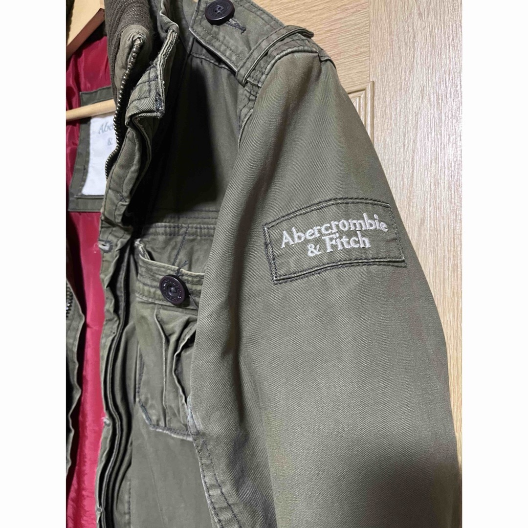 Abercrombie&Fitch(アバクロンビーアンドフィッチ)のアバクロ　ミリタリージャケット レディースのジャケット/アウター(ミリタリージャケット)の商品写真