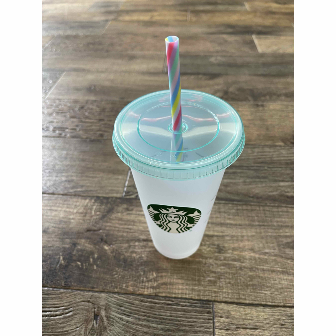 Starbucks Coffee(スターバックスコーヒー)のStarbucks　リユーザブルカップ　海外限定モデル　グリーン　スターバックス インテリア/住まい/日用品のキッチン/食器(タンブラー)の商品写真