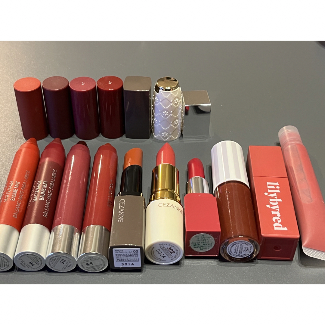 REVLON(レブロン)の【売り切れ御免】口紅まとめ売り レブロン 無印良品 CLINIQUE セザンヌ コスメ/美容のベースメイク/化粧品(口紅)の商品写真