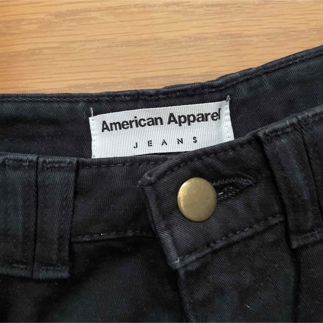 American Apparel(アメリカンアパレル)のAmerican Apparel ショーパン サイズ 24/25 レディースのパンツ(ショートパンツ)の商品写真