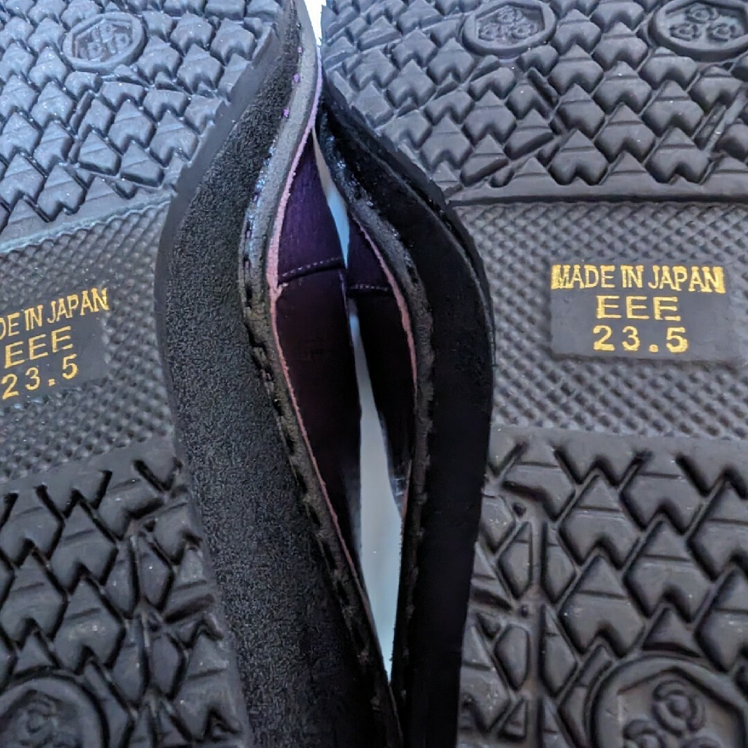 ドルチェ　紫23.5cmスリッポンシューズ レディースの靴/シューズ(スリッポン/モカシン)の商品写真
