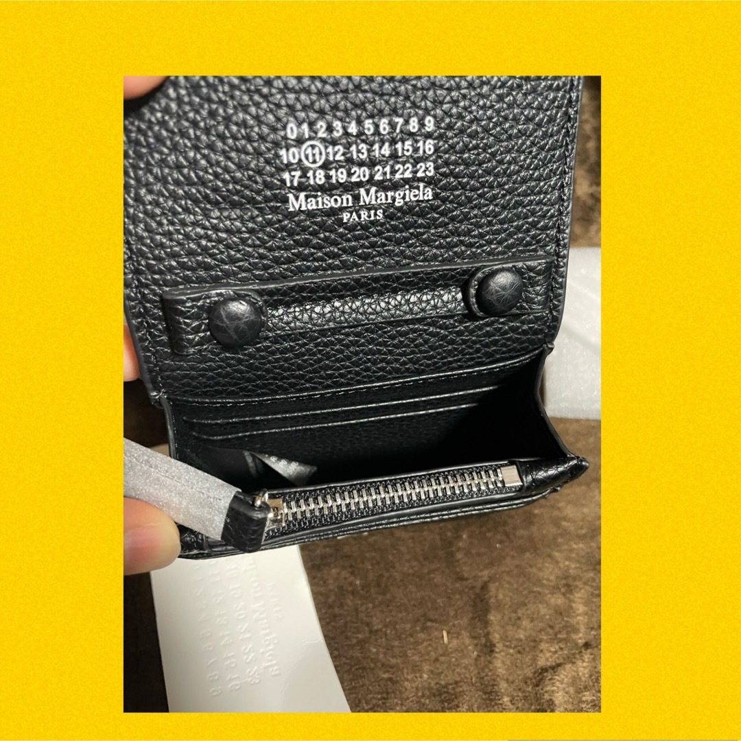 Maison Martin Margiela(マルタンマルジェラ)の【MAISON MARGIELA 】マルジェラチェーン ショルダー ミニ財布 レディースのファッション小物(財布)の商品写真