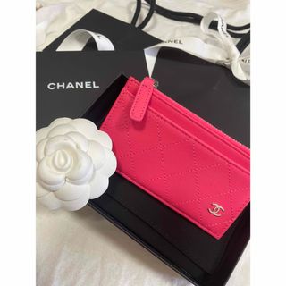 CHANEL(名刺入れ/定期入れ ・ ピンク/桃色系)のフリマアイテム一覧 CHANEL(名刺入れ/定期入れ ・ ピンク/桃色系)のフリマアイテム一覧