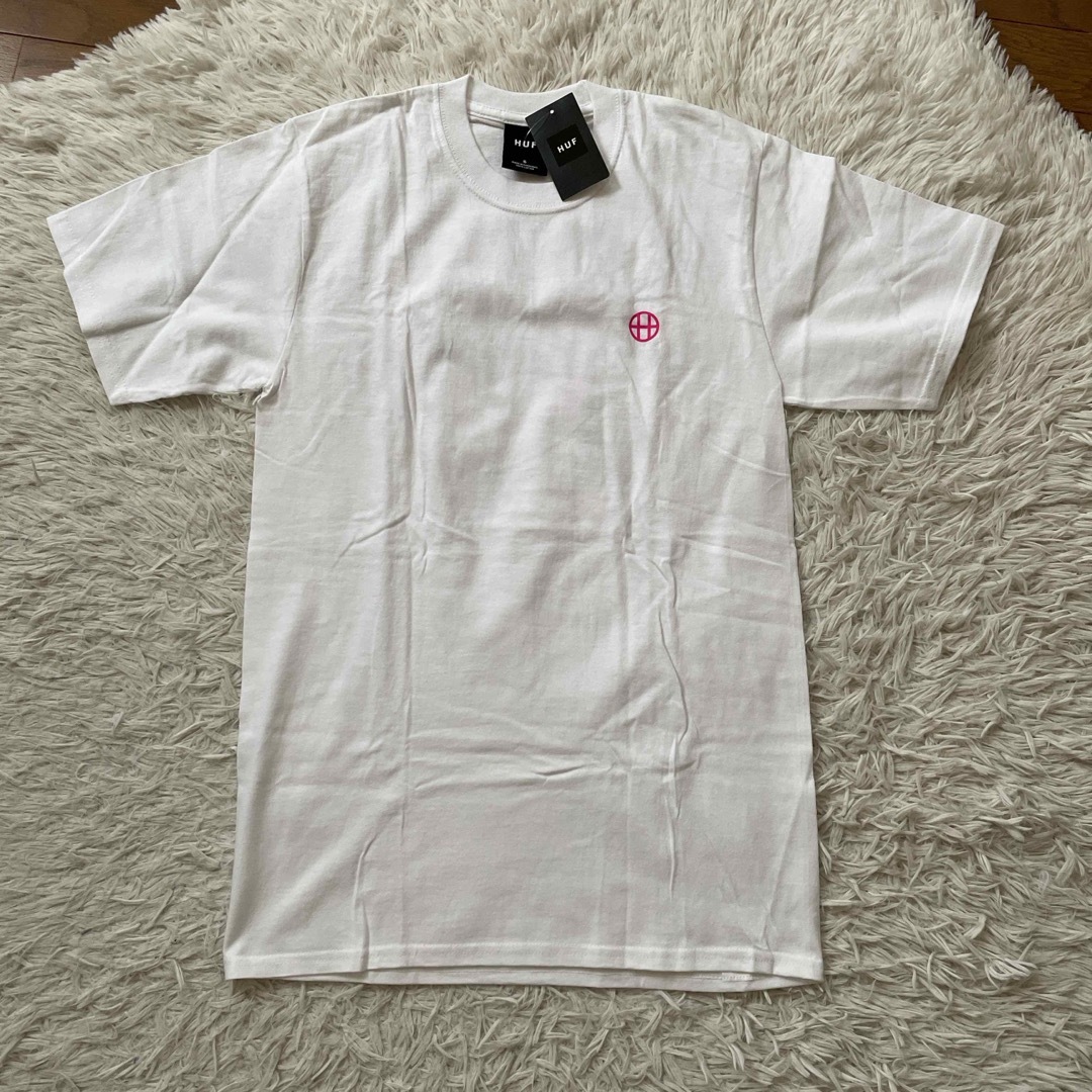 HUF(ハフ)のハフ　HUF 半袖トップス　サイズS 新品未使用 メンズのトップス(Tシャツ/カットソー(半袖/袖なし))の商品写真