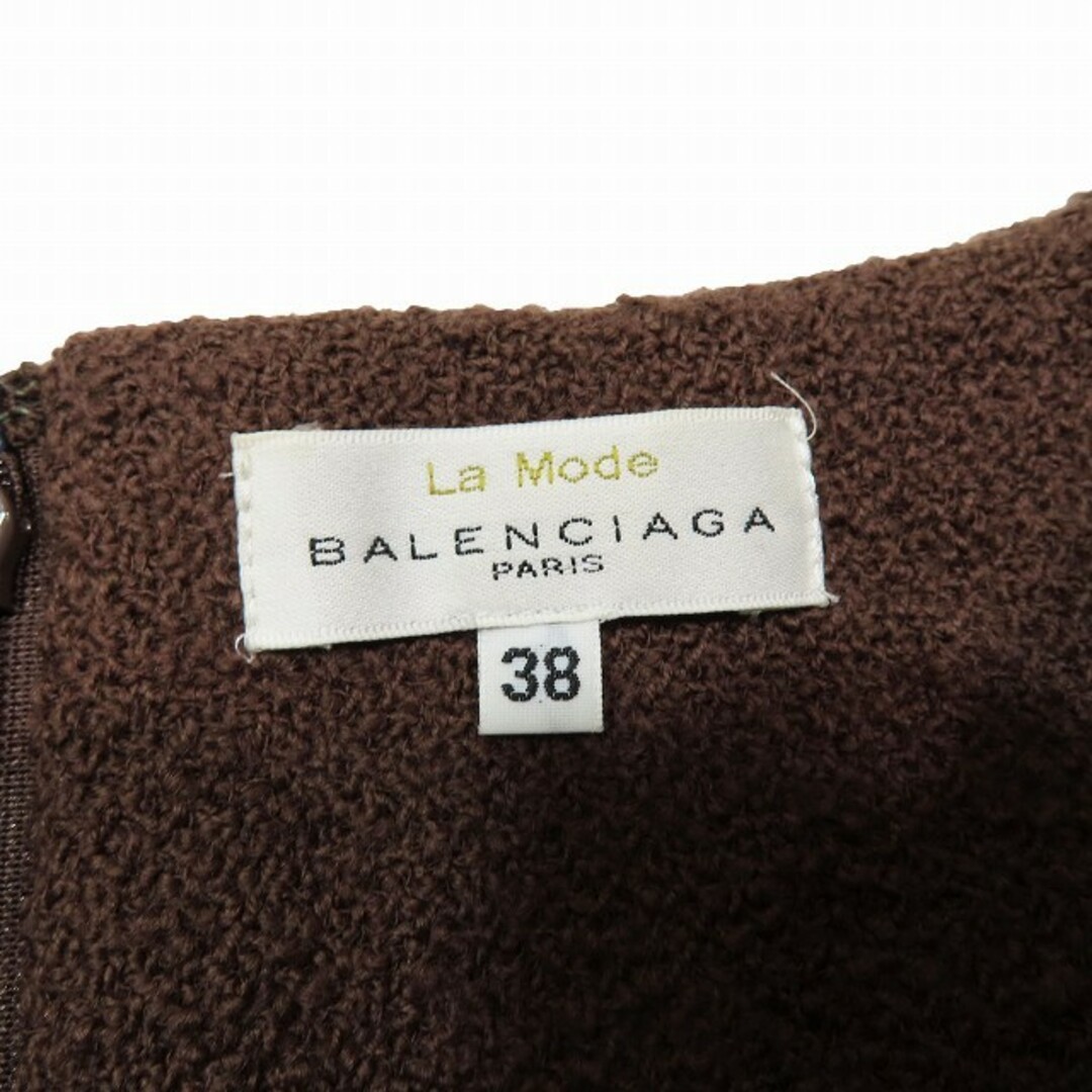 Balenciaga(バレンシアガ)のバレンシアガ ツイード スーツ セットアップ クロップドジャケット ワンピース レディースのフォーマル/ドレス(スーツ)の商品写真