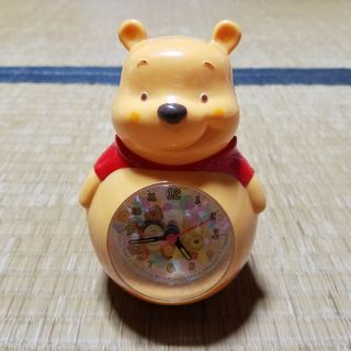 クマノプーサン(くまのプーさん)のくまのプーさん 置き時計 目覚まし時計 起き上がりこぼし 起き上がり小法師(キャラクターグッズ)