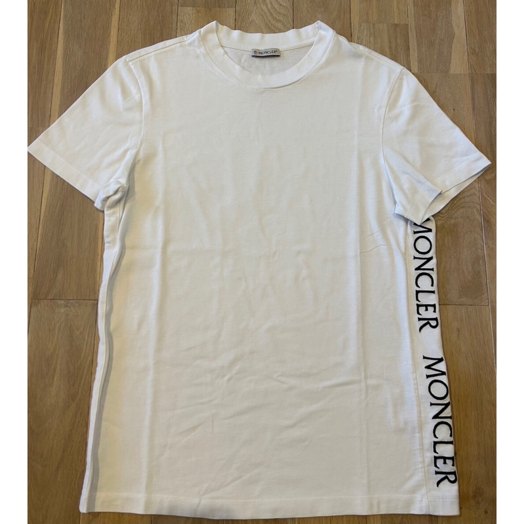 MONCLER(モンクレール)のモンクレールMONCLER TシャツS コットン MAGLIA 半袖 サイドロゴ メンズのトップス(Tシャツ/カットソー(半袖/袖なし))の商品写真