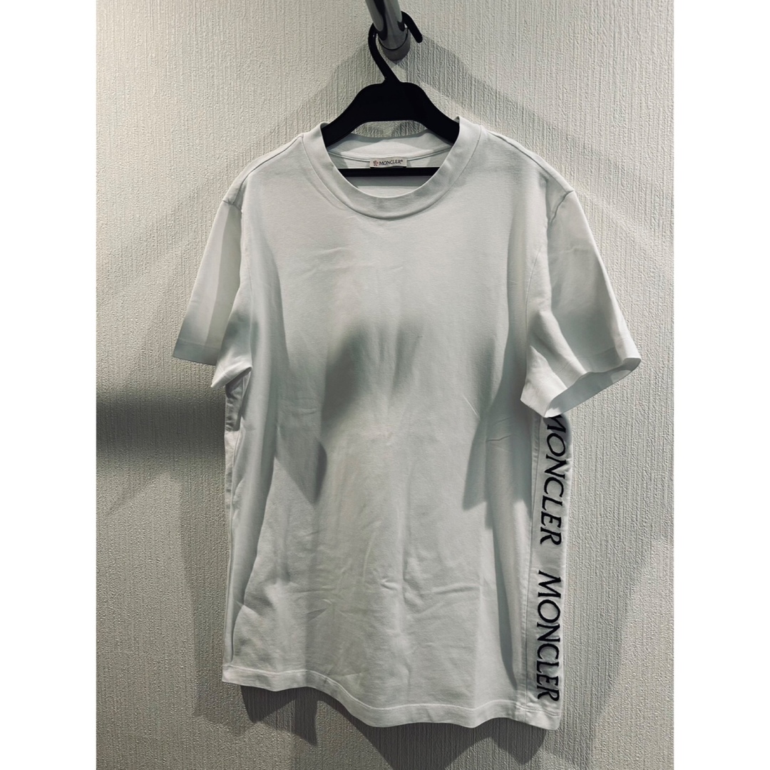 MONCLER(モンクレール)のモンクレールMONCLER TシャツS コットン MAGLIA 半袖 サイドロゴ メンズのトップス(Tシャツ/カットソー(半袖/袖なし))の商品写真