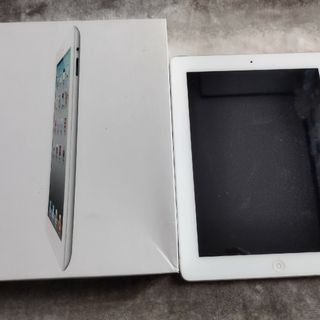 アイパッド(iPad)のiPadとおまけでケース(タブレット)