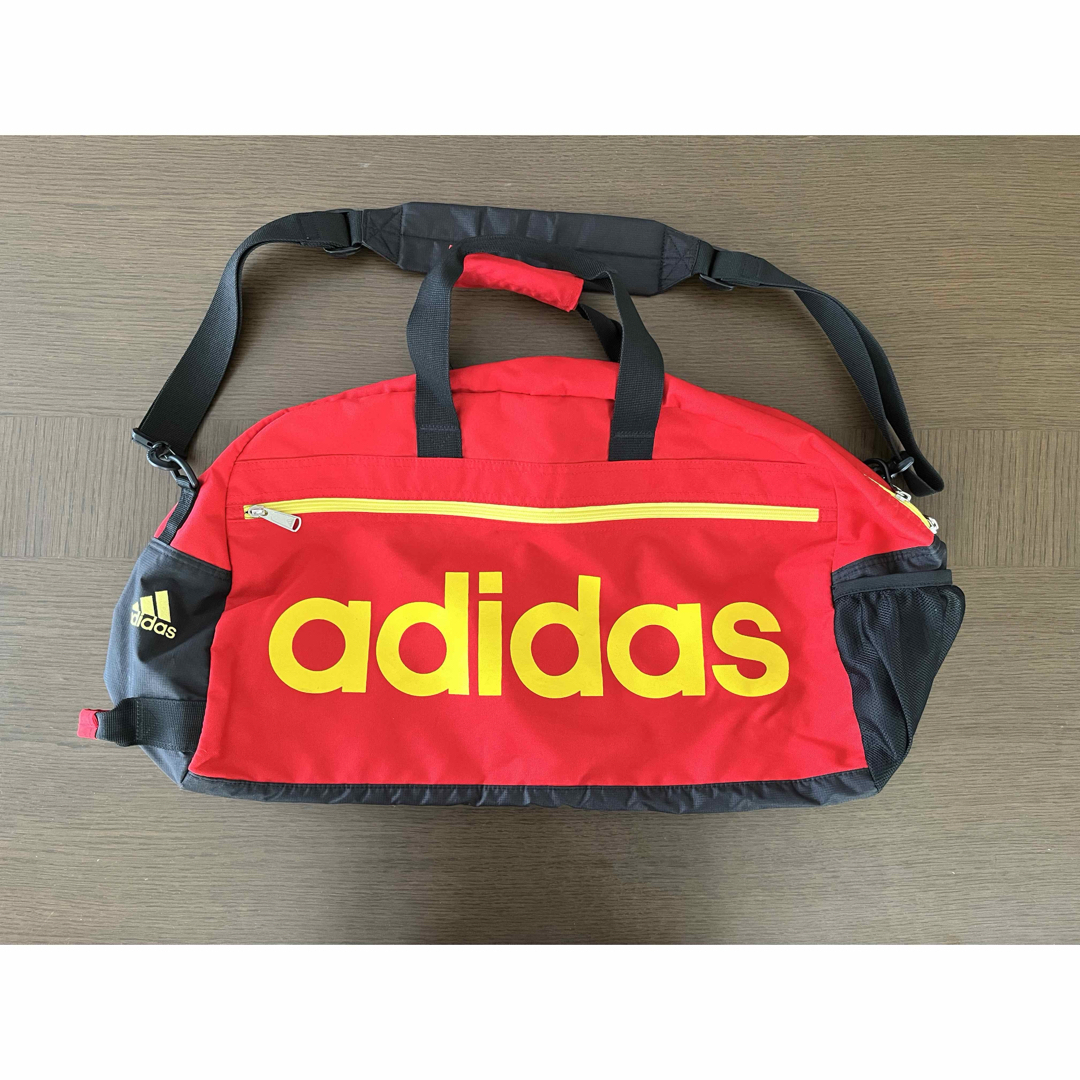 adidas(アディダス)のアディダス　ボストンバック メンズのバッグ(ボストンバッグ)の商品写真