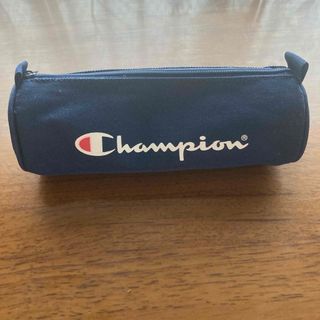 チャンピオン(Champion)のチャンピオン　円柱ポーチ　中側ウォータープルーフ　防水　ネイビー　紺色　ロゴ　(ポーチ)