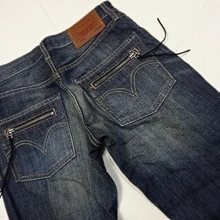 リーバイス(Levi's)のリーバイス☆502☆濃紺バックジップストレートデニム☆28☆ウェスト約76cm(デニム/ジーンズ)