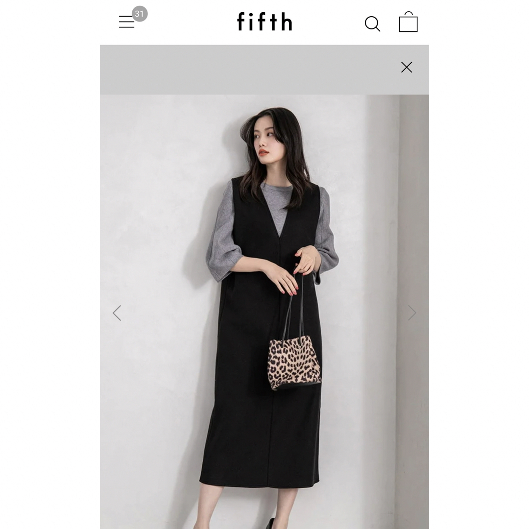 fifth(フィフス)のfifth 深Vネックジャンパースカート ブラック レディースのワンピース(ロングワンピース/マキシワンピース)の商品写真